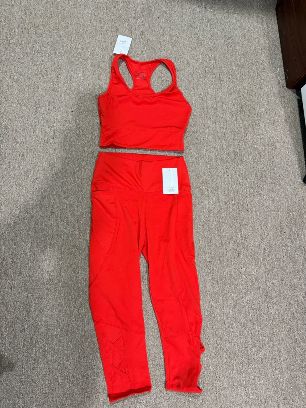 Red Women's High-Waist Leggings and Racerback Crop Top Set SIZE S/M